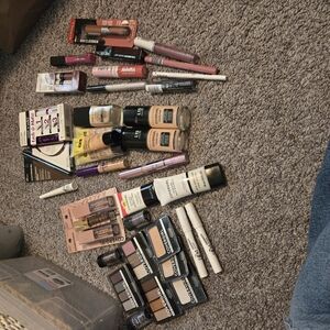 Bundle of 37 Pcs of Makeup